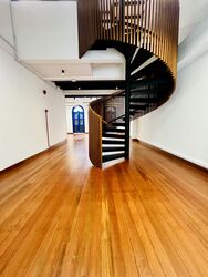 Club Street (D1), Office #613063341